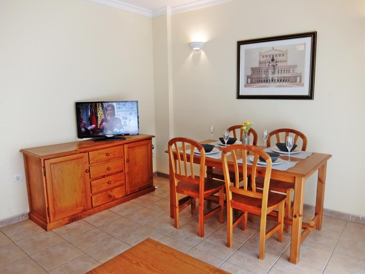 Los Juncos Apartamentos - Solo Familias Oliva Exteriér fotografie